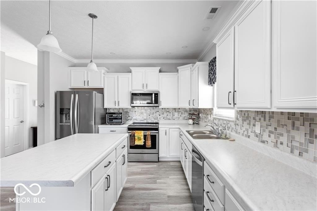 5826 Cresswell Ln - Photo 6 of 14
