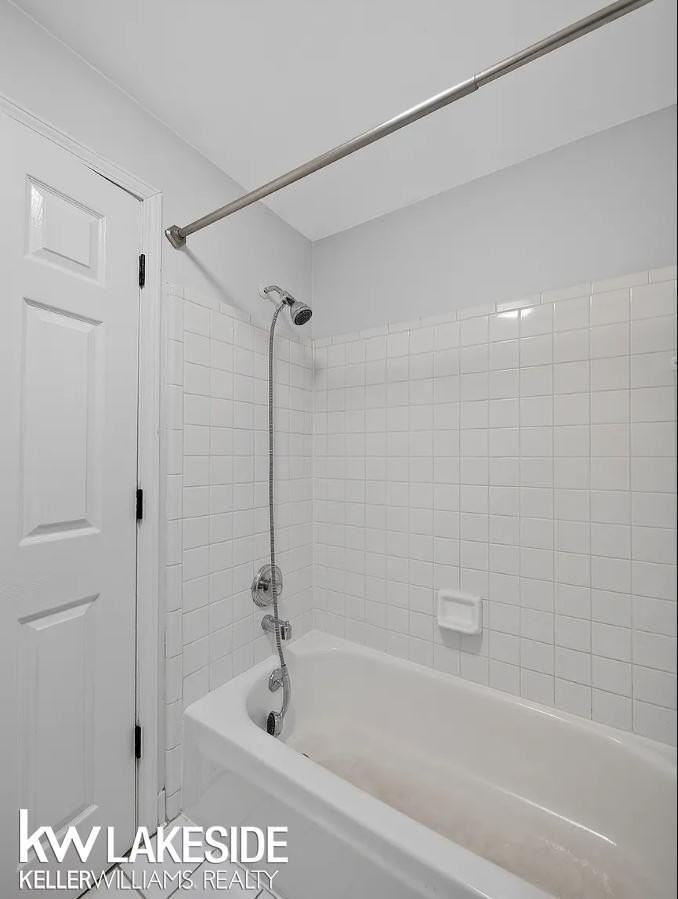 388 E South Blvd - Photo 7 of 21