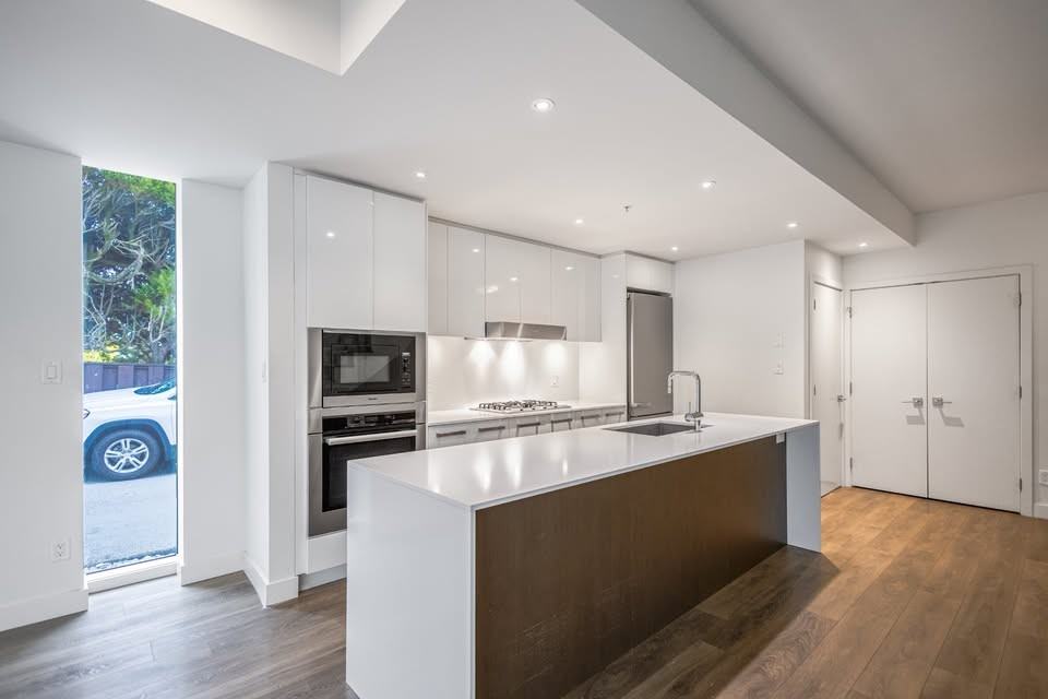 769 West 41st Avenue - Photo 3 of 24
