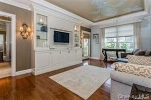 1105 Roosevelt Way - Photo 1 of 1