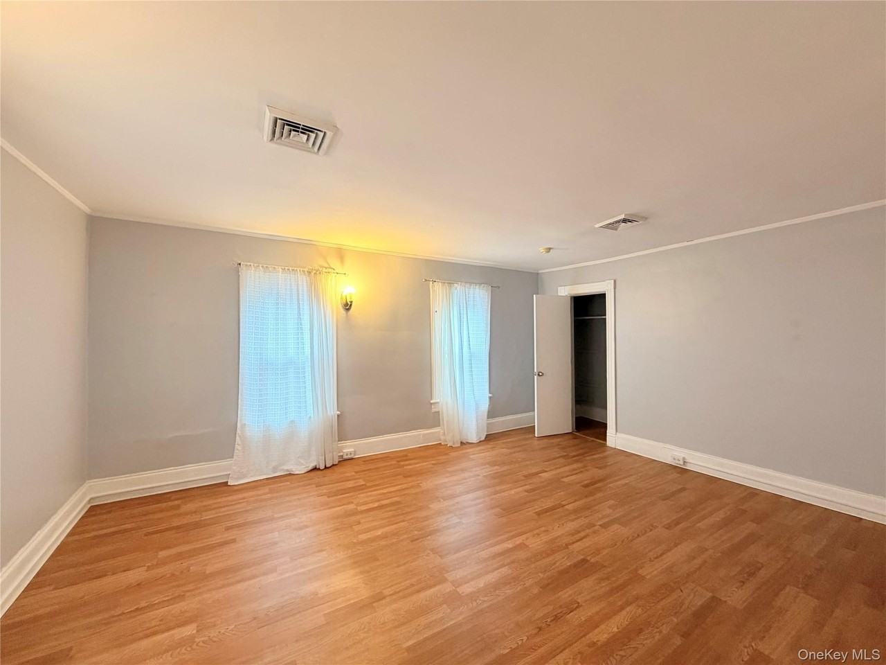 36 Wallkill Ave - Photo 7 of 10