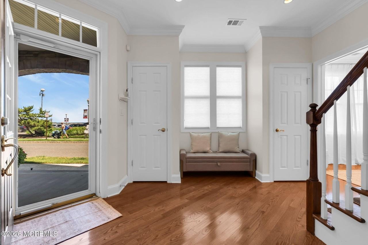 22 Mckinley St - Photo 4 of 42