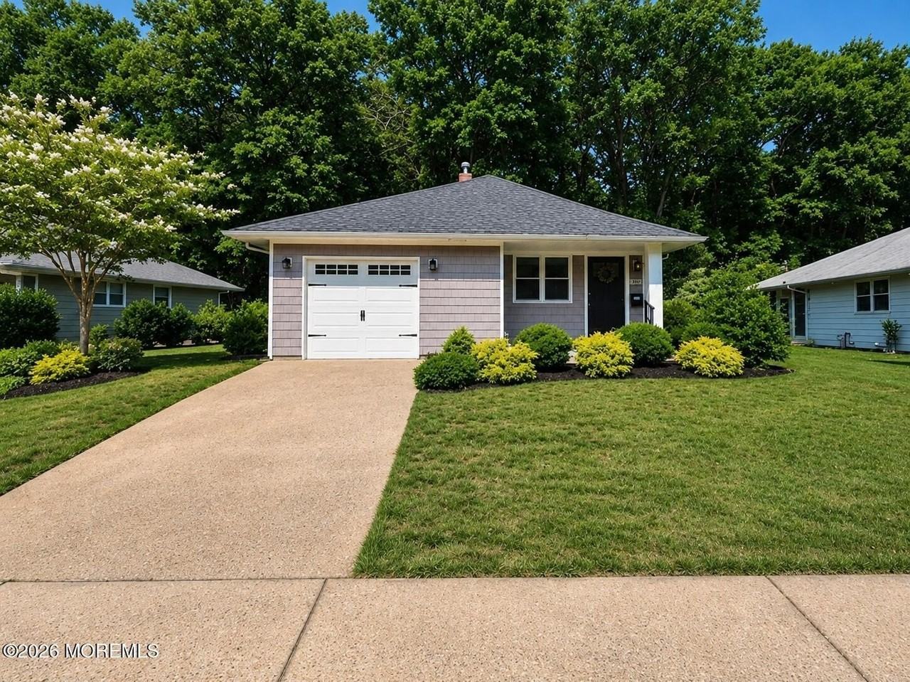 2016 Mount Hope Ln - Photo 2 of 21