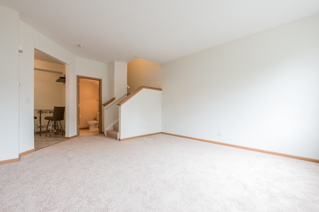 768 County Line Rd - Photo 2 of 15