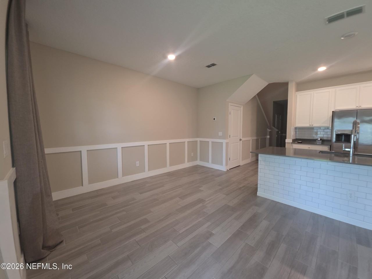 12784 Josslyn Ln - Photo 5 of 20
