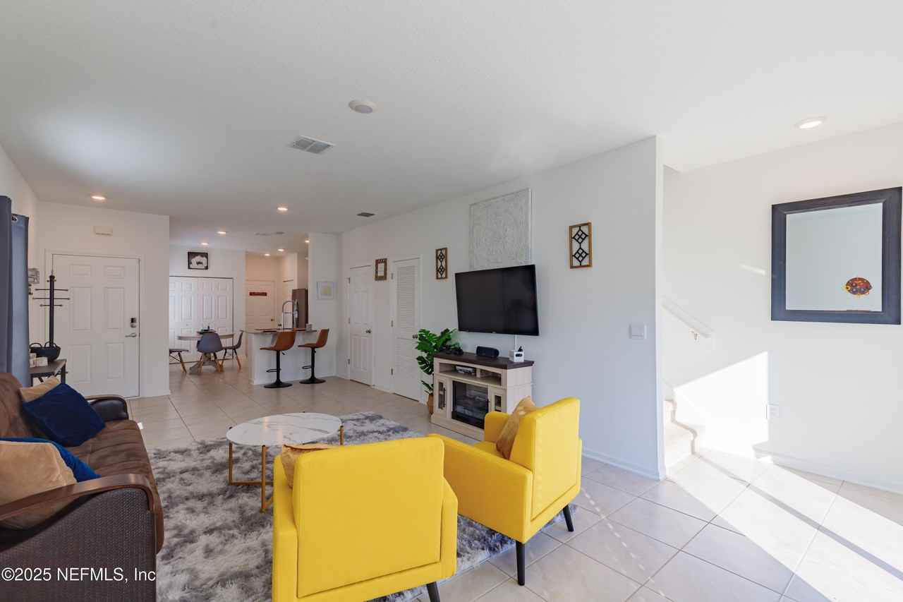 125 Barley St - Photo 5 of 32