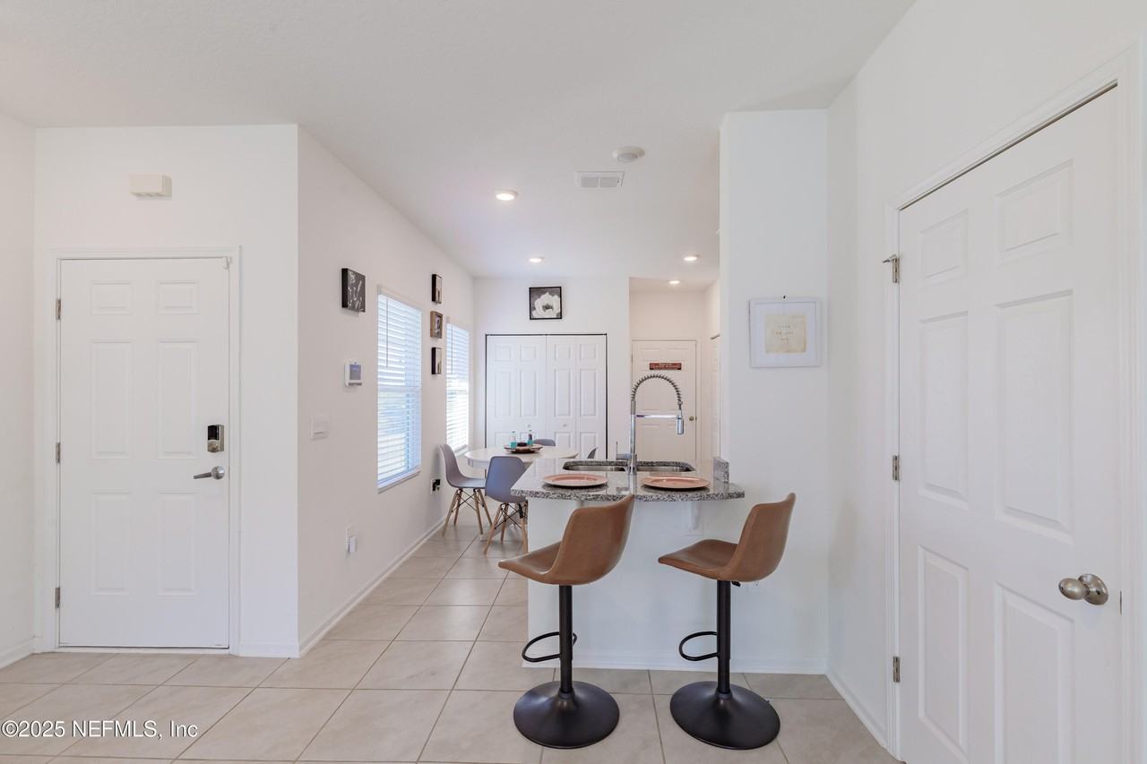 125 Barley St - Photo 7 of 32