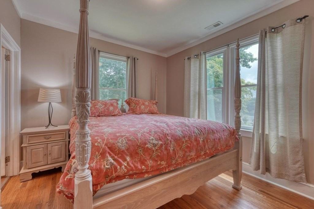 131 Wonderview Dr - Photo 7 of 40
