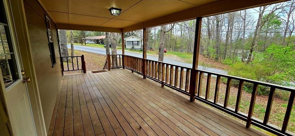 24 Hamby Rd - Photo 4 of 25