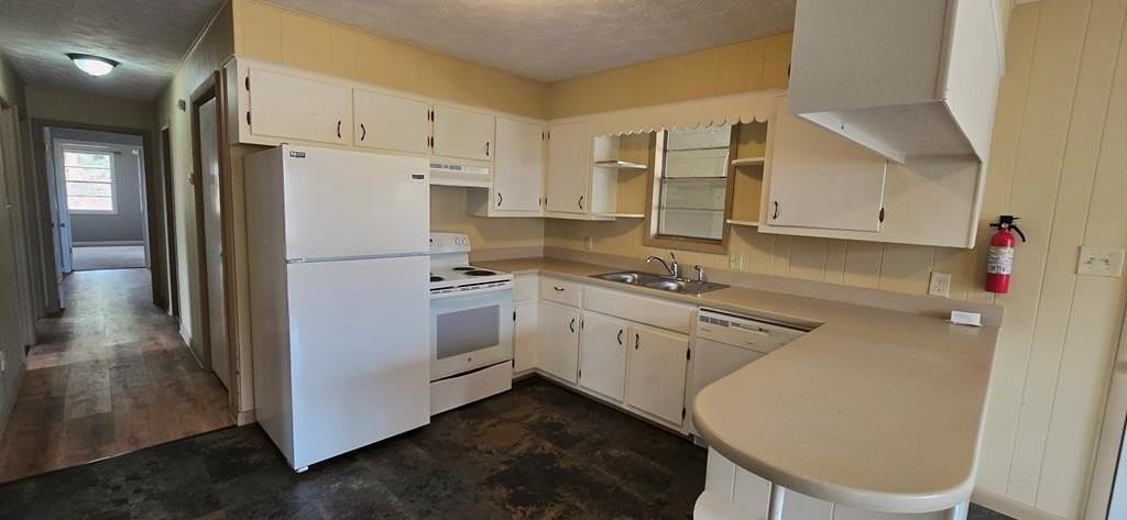 24 Hamby Rd - Photo 7 of 25