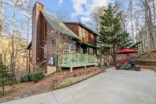 64 Poolside Ct - Photo 1 of 1