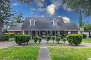 featured image of 2700 Anita Ln