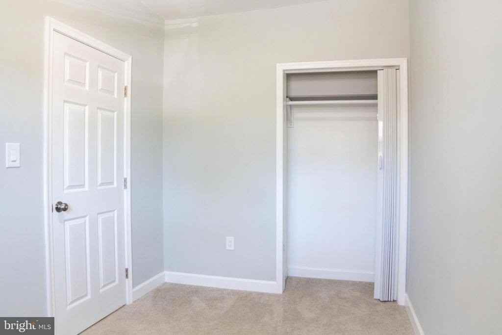 1009 Main St #2 - Photo 5 of 14