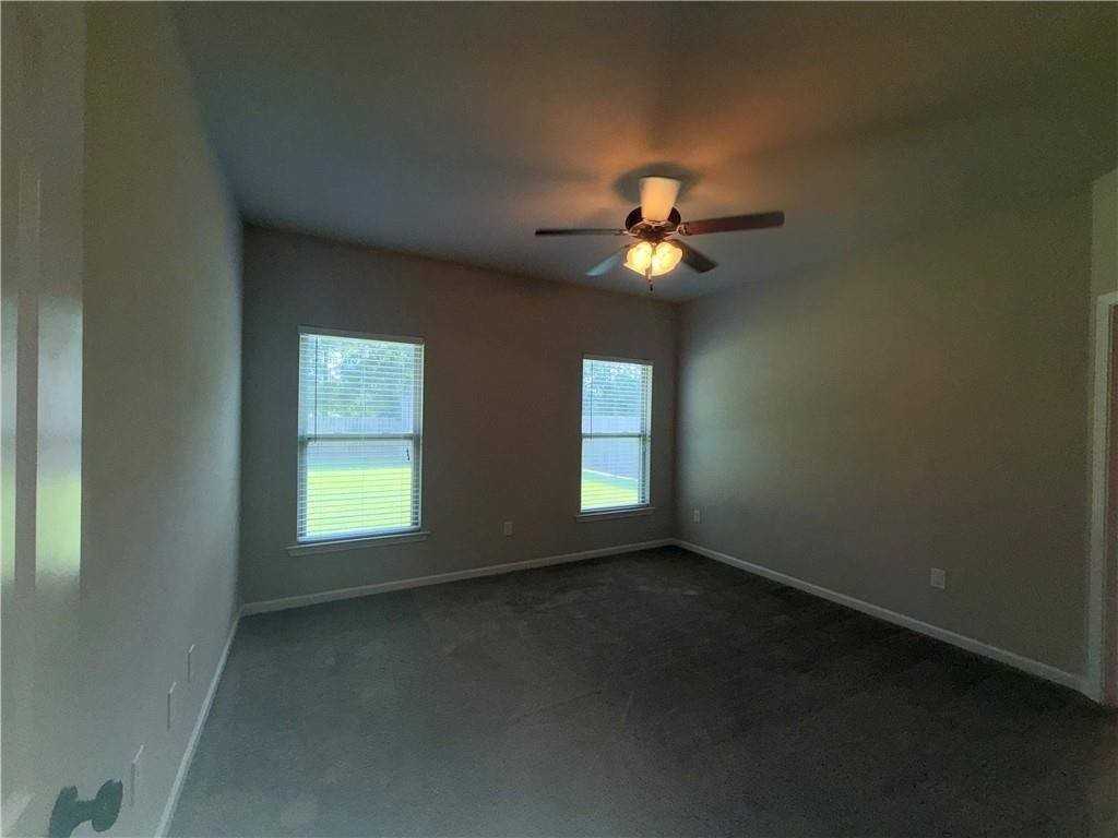 42225 Atmore Pl - Photo 4 of 21