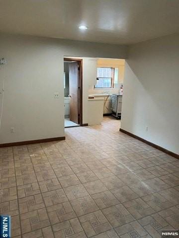 473 Washington Ave #1 - Photo 4 of 9