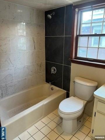 473 Washington Ave #1 - Photo 5 of 9