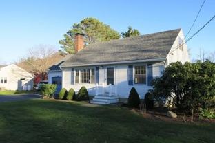 524 Wallis Rd - Photo 1 of 1