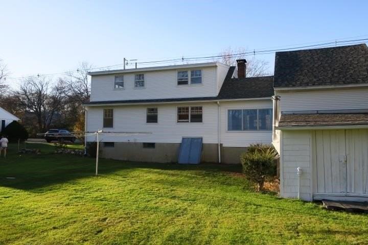 524 Wallis Rd - Photo 5 of 29