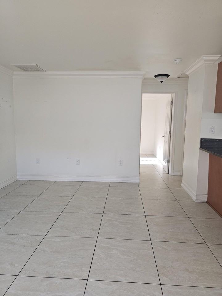 682 108th Ave N #1 - Photo 6 of 19