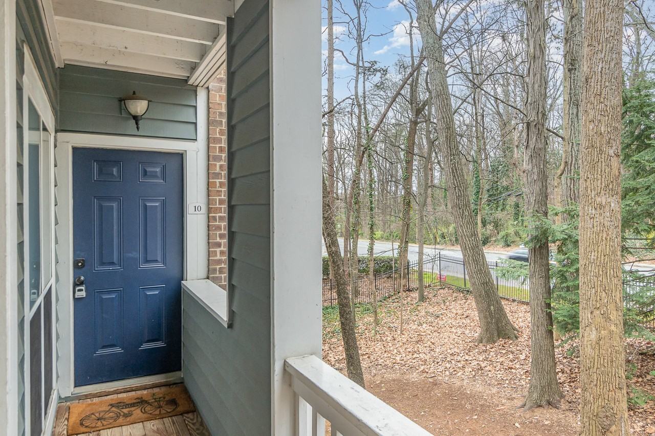 2512 Cranbrook Ln #1 - Photo 2 of 16
