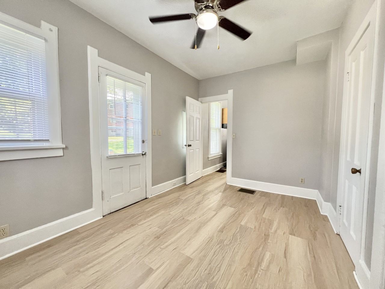 28 N Atwood Ave #1 - Photo 2 of 10