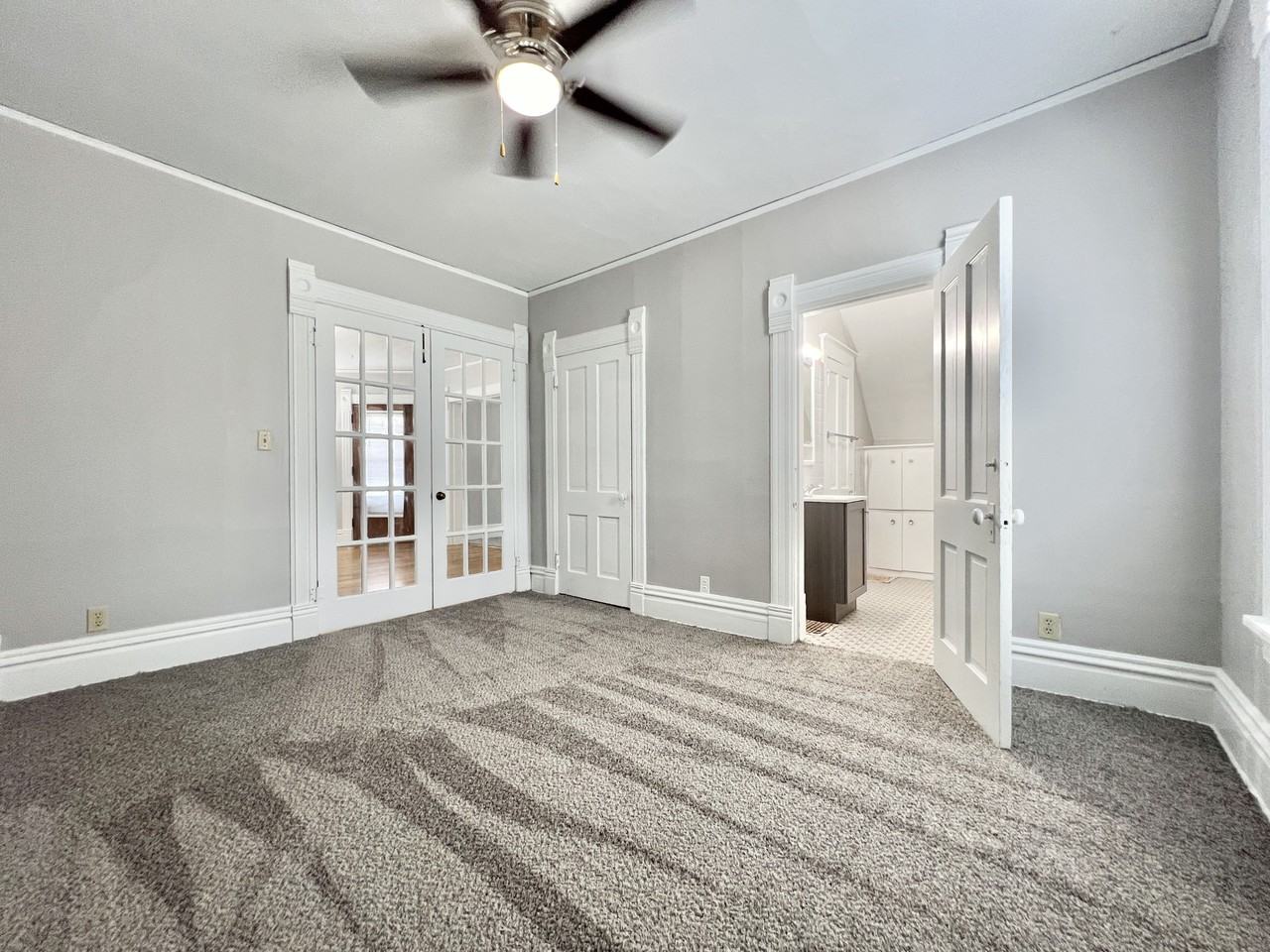 28 N Atwood Ave #1 - Photo 6 of 10