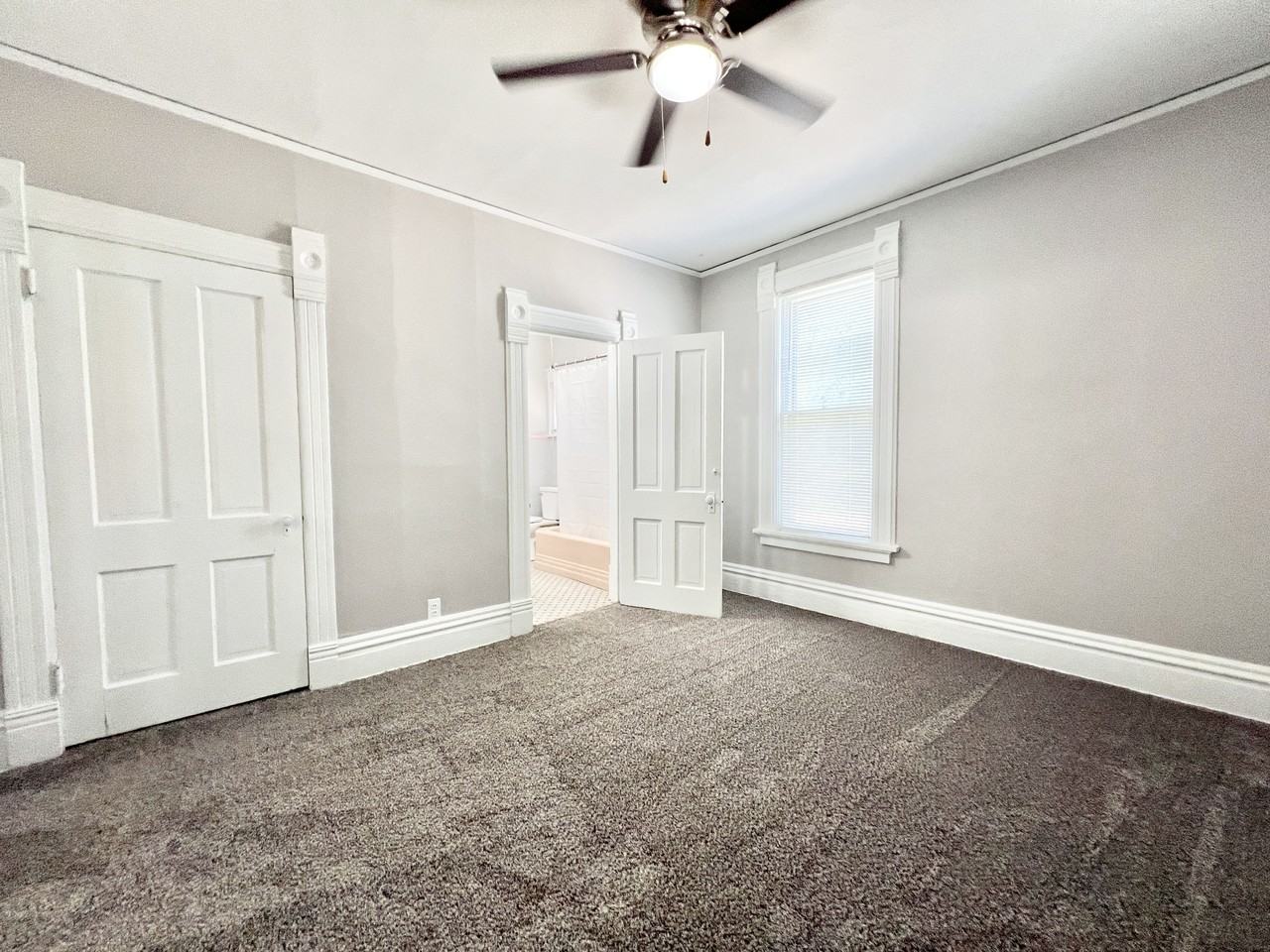 28 N Atwood Ave #1 - Photo 7 of 10