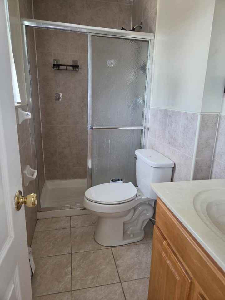Valcour Ave - Photo 7 of 11