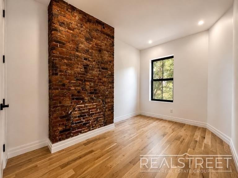 1405 Greene Ave #2 - Photo 5 of 17
