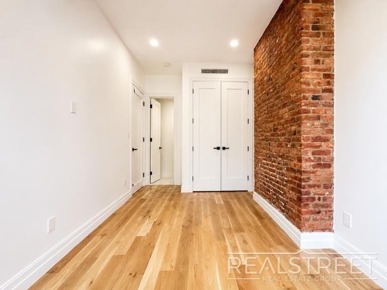1405 Greene Ave #2 - Photo 6 of 17