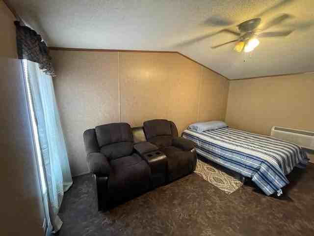 201 N Eric Ave - Photo 2 of 16