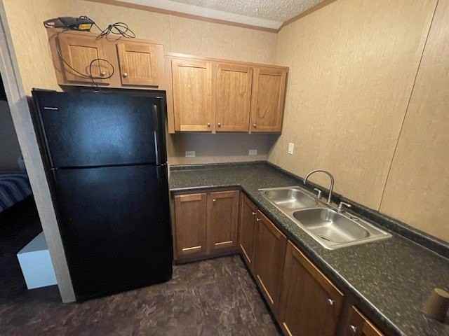 201 N Eric Ave - Photo 7 of 16