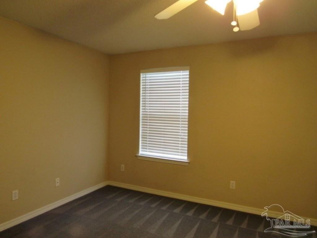 133 Windward Ct - Photo 4 of 12