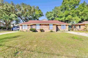 featured image of 1382 Fairchild St #B