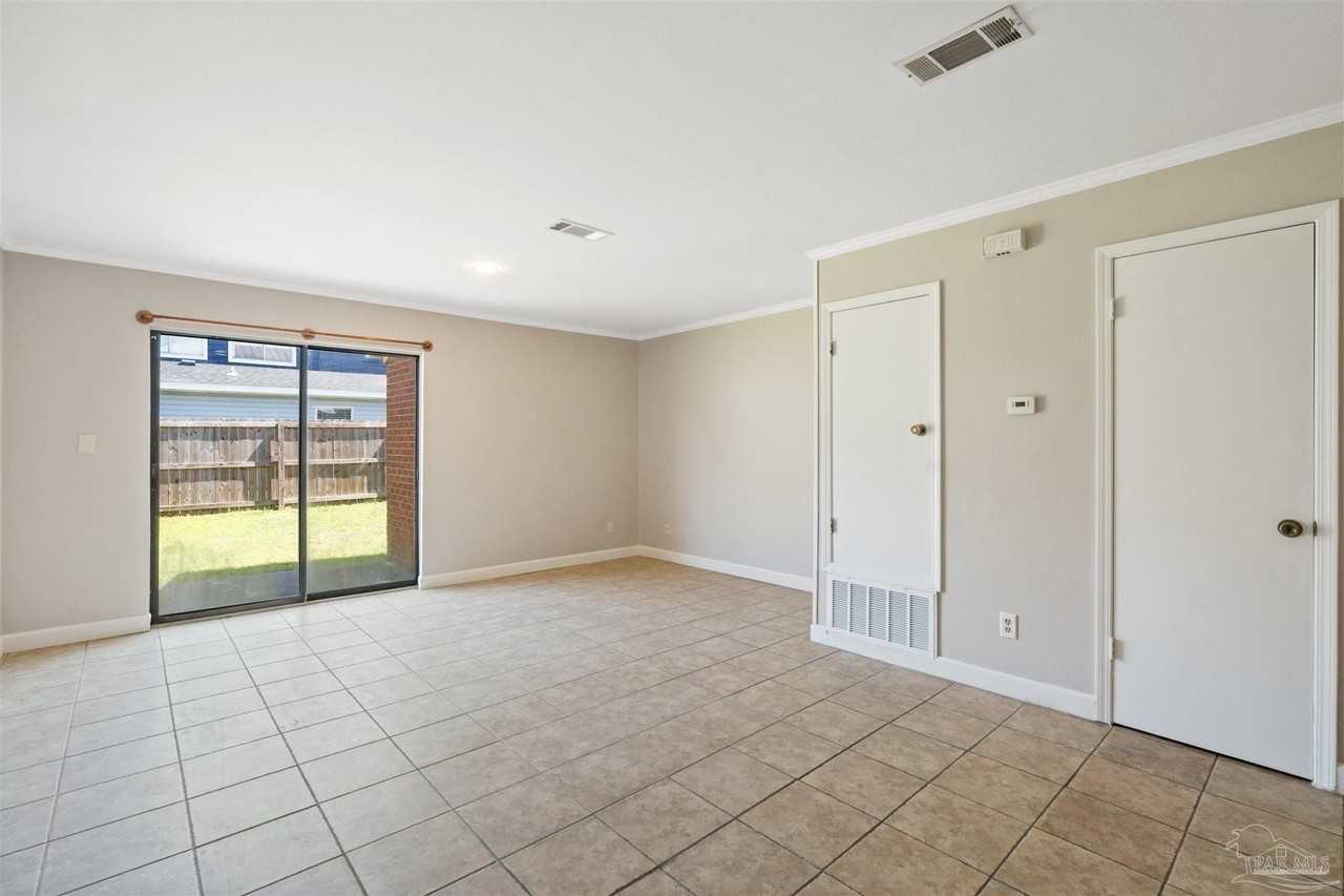7250 Hilburn Rd #3A - Photo 3 of 11