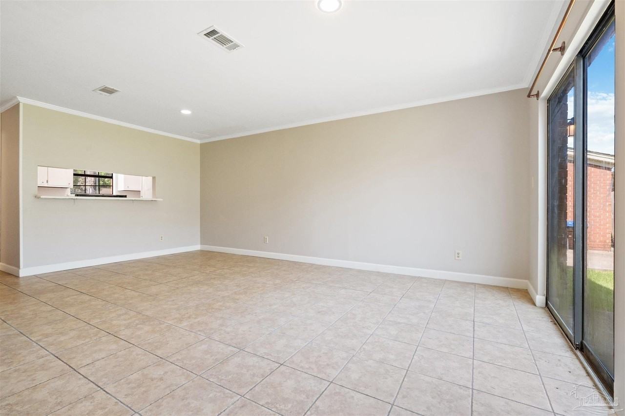 7250 Hilburn Rd #3A - Photo 7 of 11