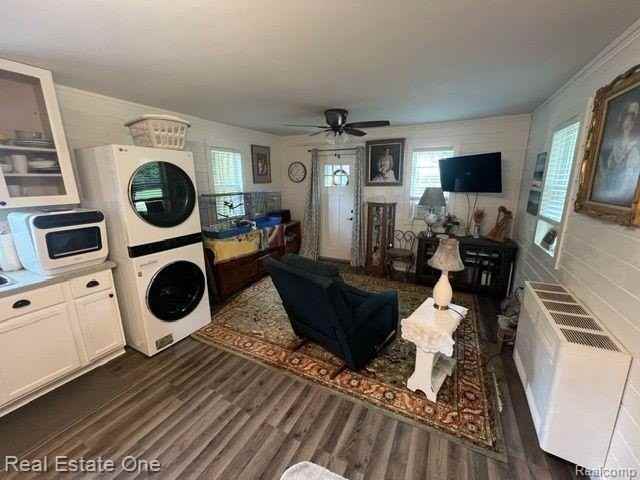 7153 Cedar Rd - Photo 7 of 31