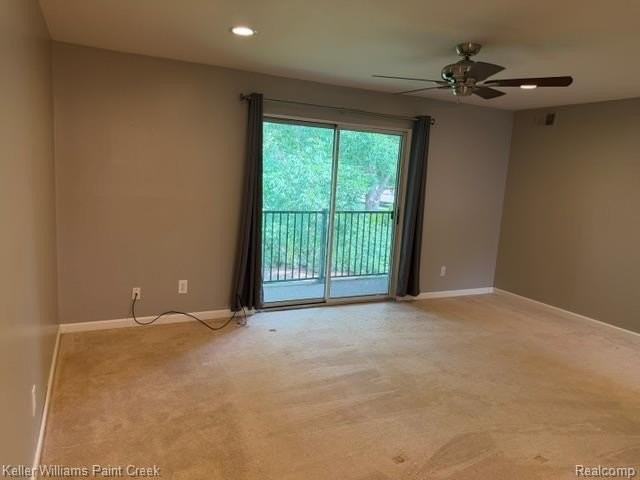 42630 Plymouth Hollow Dr - Photo 3 of 16