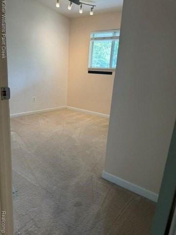 42630 Plymouth Hollow Dr - Photo 7 of 16