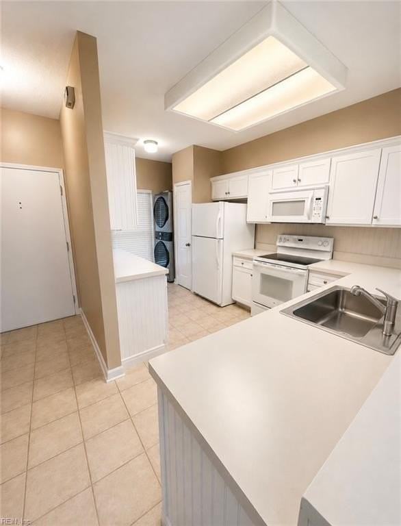 401 Harbour Pt #302 - Photo 5 of 20