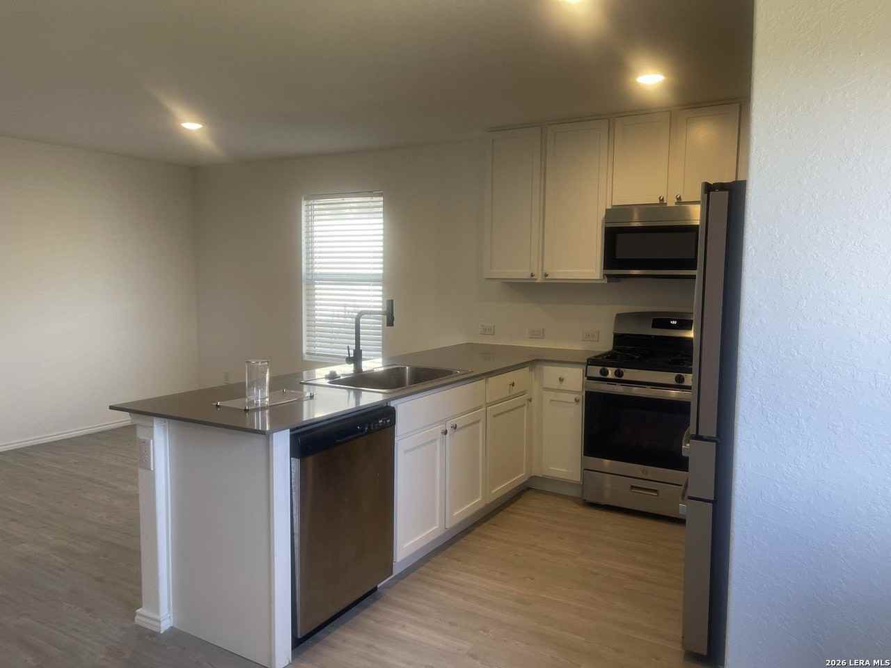 9118 Selene Pl - Photo 4 of 6