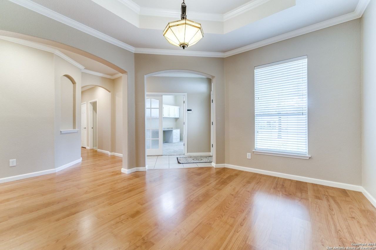 105 Winding Path - Photo 5 of 17