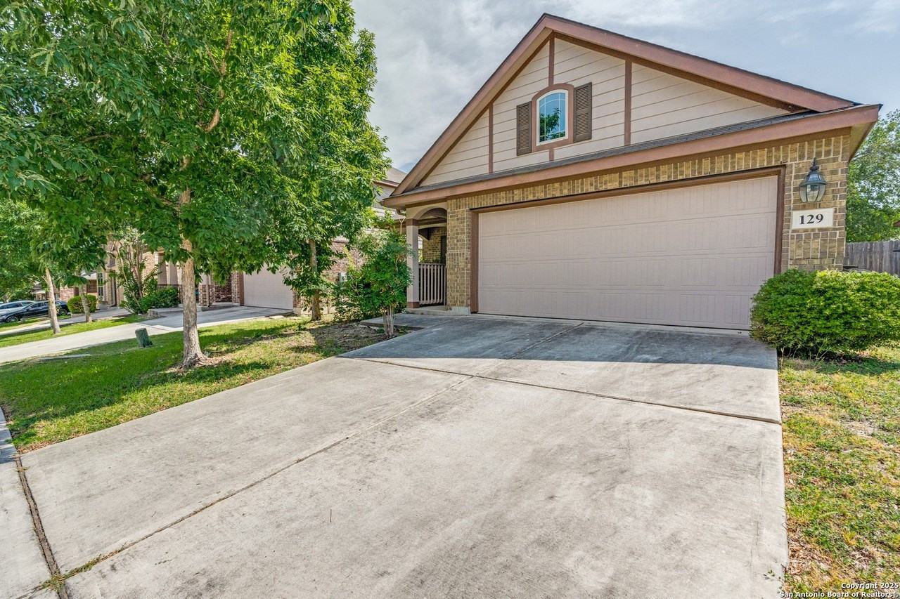 129 Buckskin Way - Photo 2 of 24