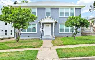 1026 W French Pl #2 - Photo 1 of 1