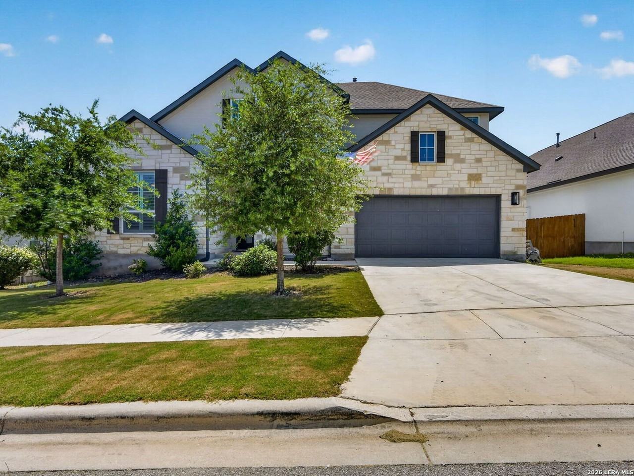 1525 Escarpment - Photo 2 of 46