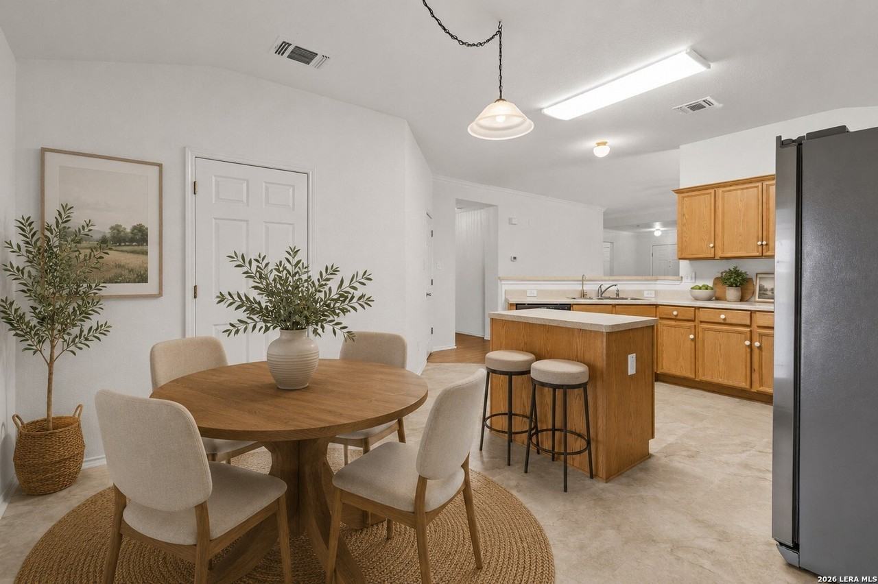 6623 Kirk Ln - Photo 6 of 20