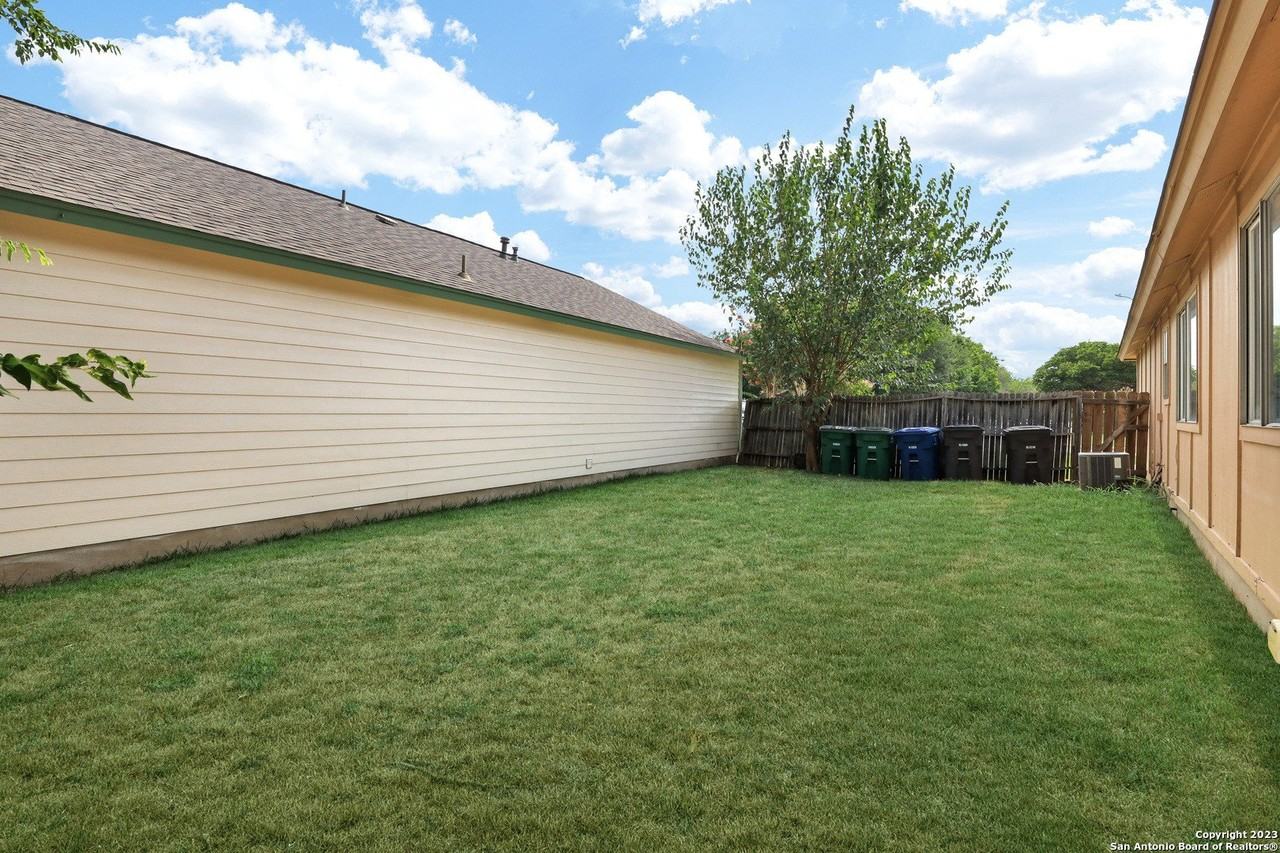 7204 Hardesty - Photo 6 of 23
