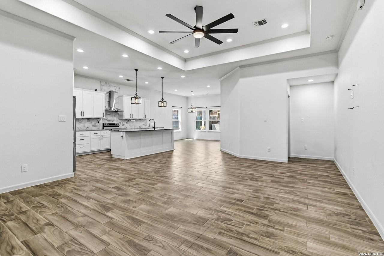 8315 Comanche Pass - Photo 3 of 25