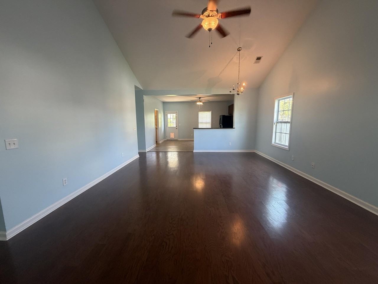 3665 Galloway Ln - Photo 4 of 42
