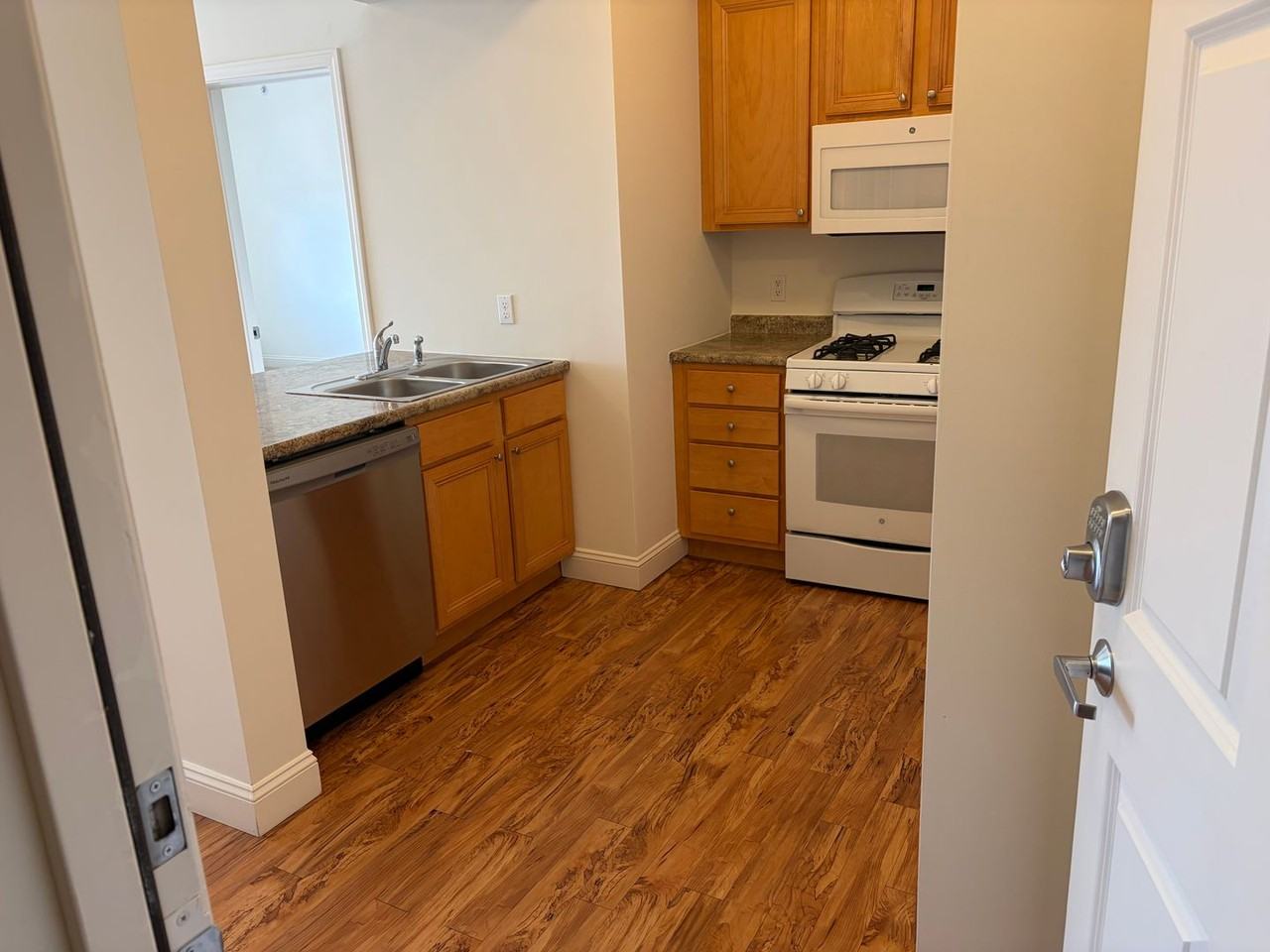 SCVC - 260 Perimeter Drive - Photo 5 of 50